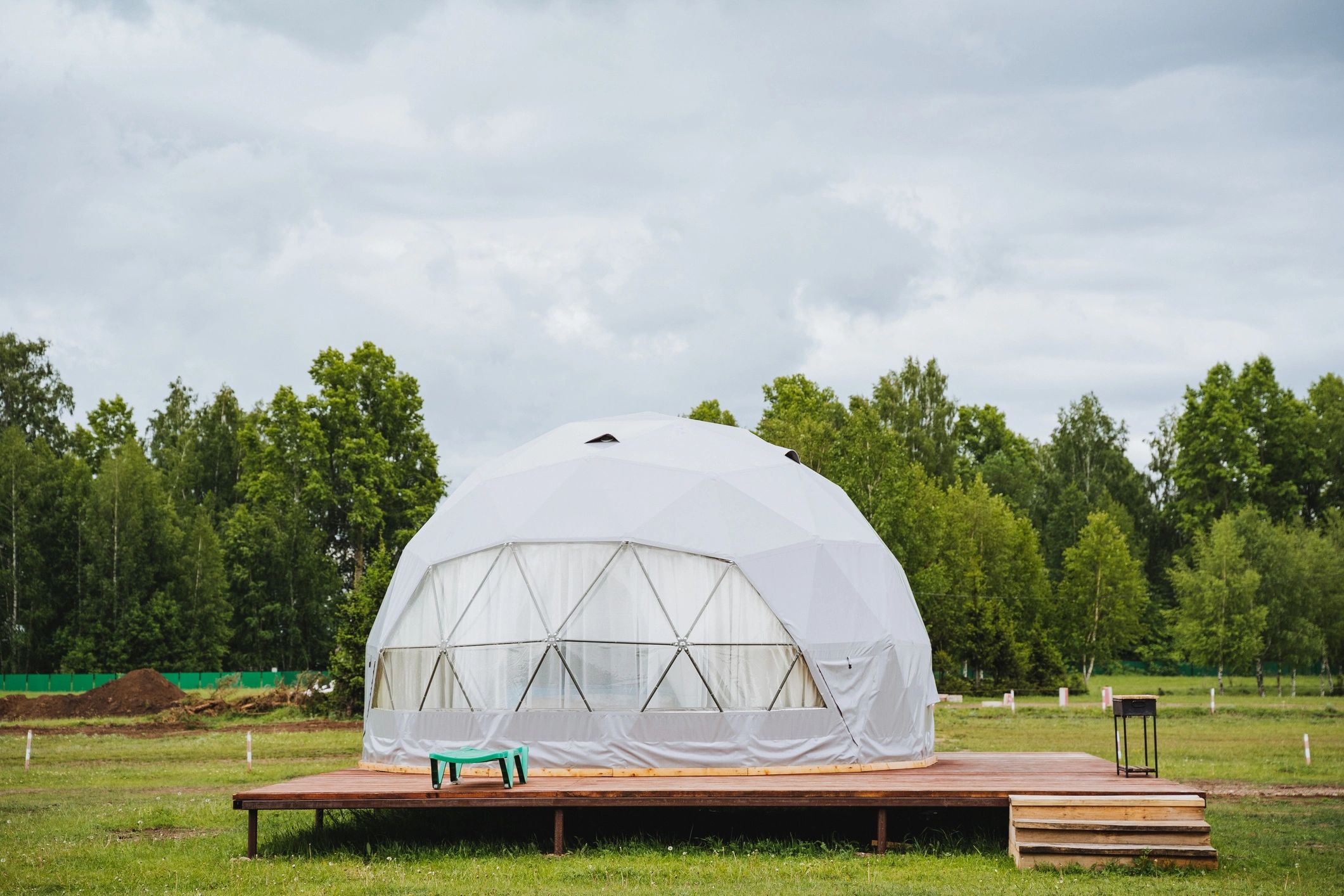 luxury glamping domes in nature