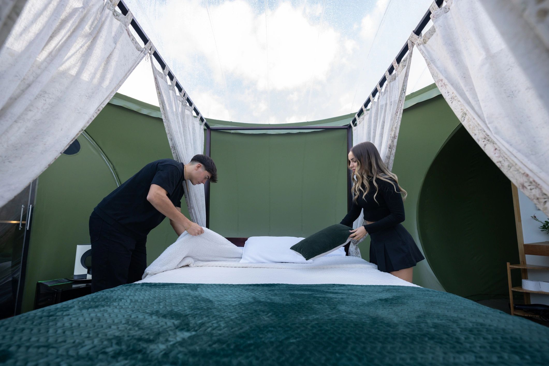 glamping dome interior cozy sustainable